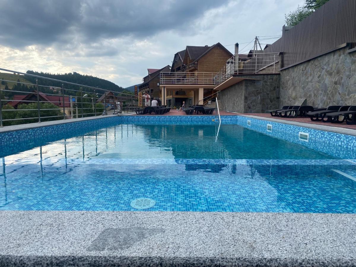 Greku Hotel Буковел Екстериор снимка